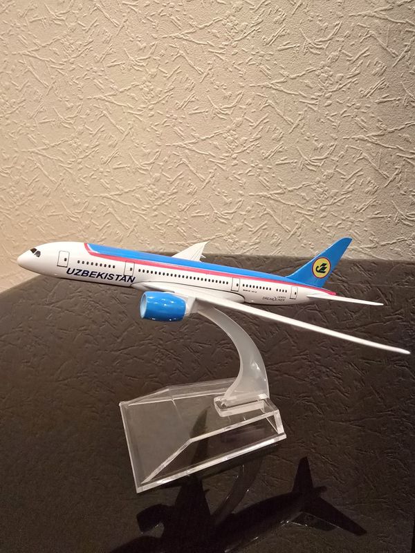 Продаются колекционные самолёты