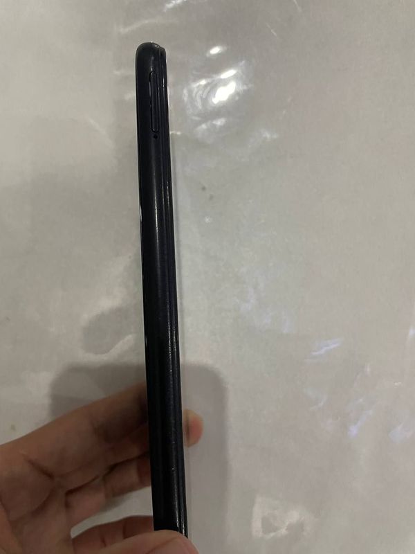 Redmi not 8 sotiladi Redmi not 8 sotiladi