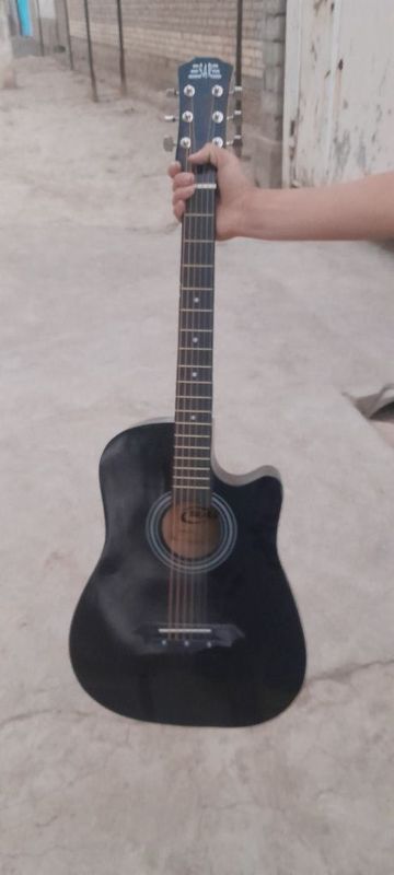 Gitara yangi ishlatilmagan Gitara yangi ishlatilmagan