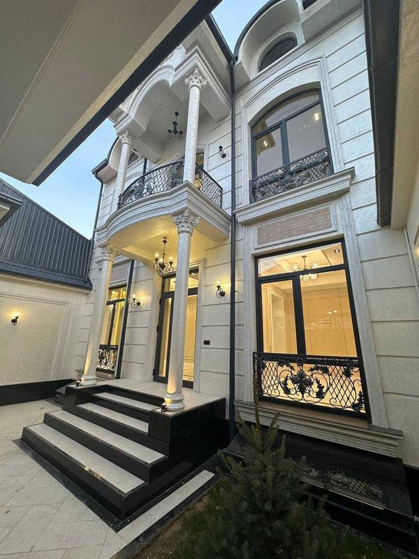 Продается Дом/Мирзо-улугбек 2,1 сотки 2 этажа 7 комнатнная 378*