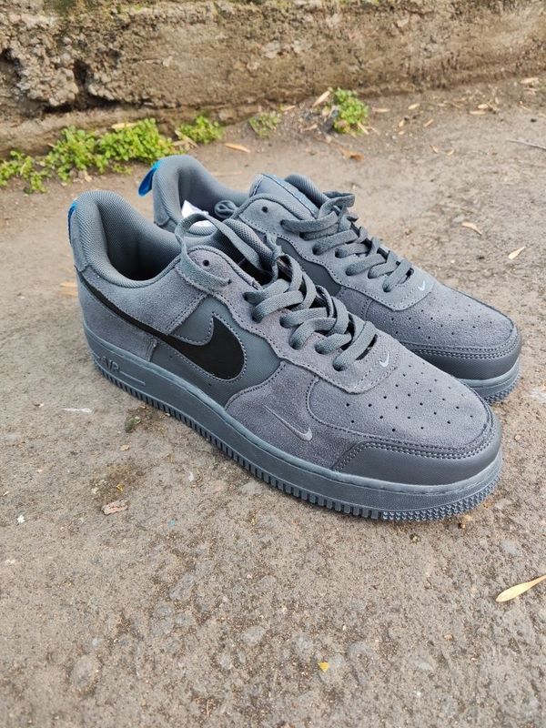 Продается Nike Air Force 1 Low Grey