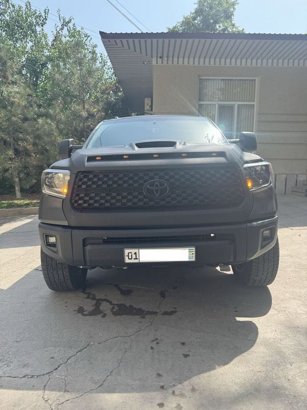 Toyota Tundra 2015