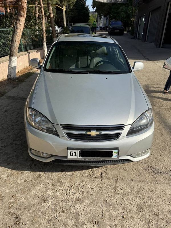 Продаю Chevrolet Gentra Продаю Chevrolet Gentra