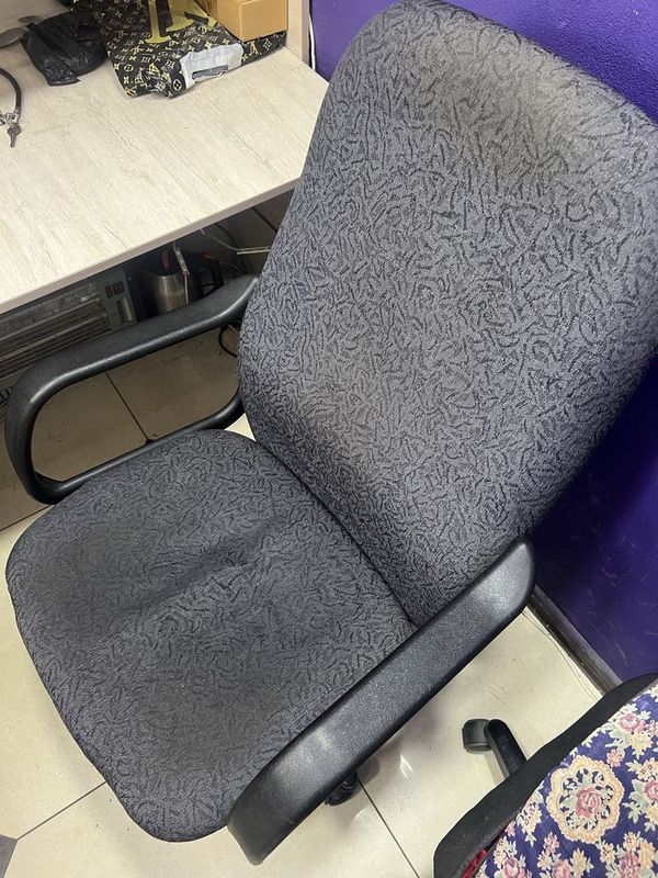 Ofis uchun kreslo Ofis uchun kreslo