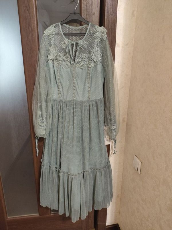 Продается платье
