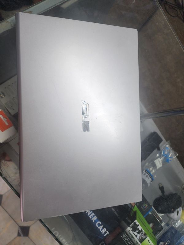 Продается ноутбук Asus Продается ноутбук Asus