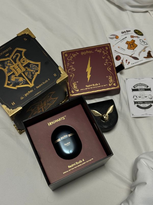 Наушники RedMi с коллаборацией Harry Potter Наушники RedMi с коллаборацией Harry Potter
