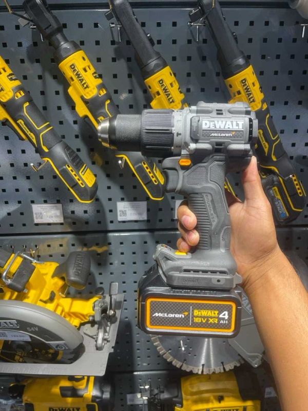Ударная дрель DeWALT DCD85MM1T-QW, бесщеточная, 18В