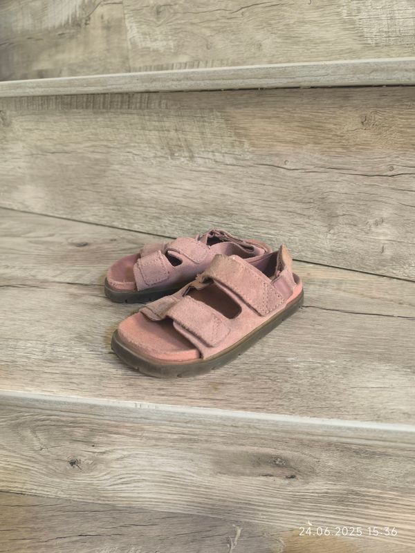 Zara 23 razmer Zara 23 razmer