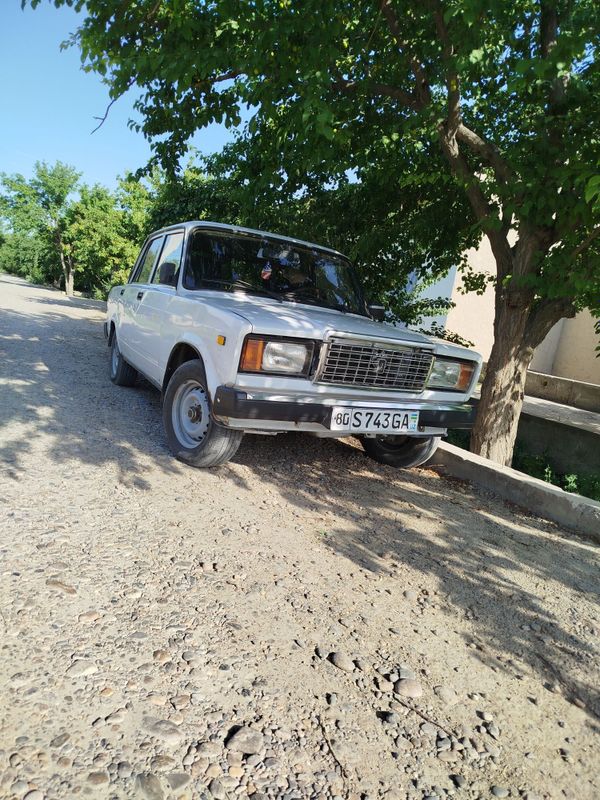 Lada 2107 0q radnoy Lada 2107 0q radnoy