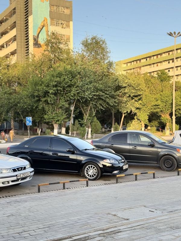 Gentra optra diska baloni bilan birga