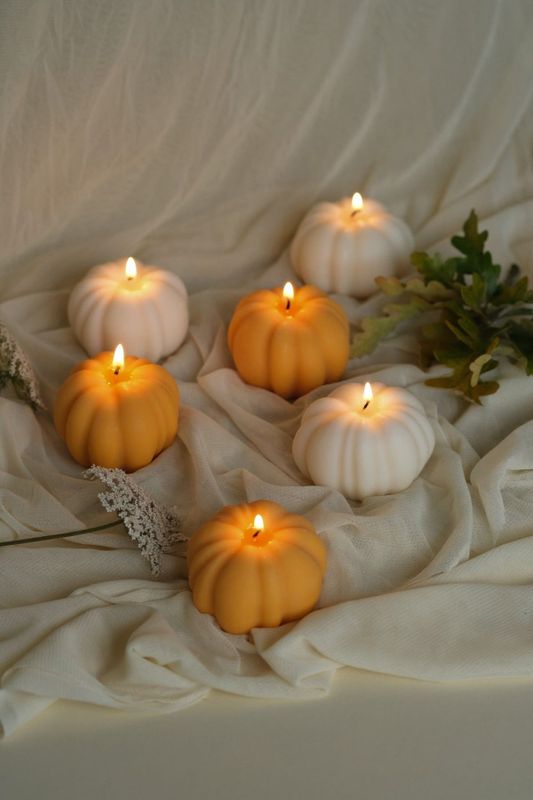 Aroma sham qovoq shaklidagi Aroma sham qovoq shaklidagi