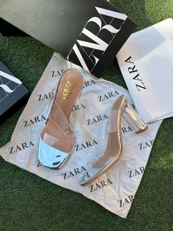 BOMBA SIKIDKA ZARA BOMBA SIKIDKA ZARA