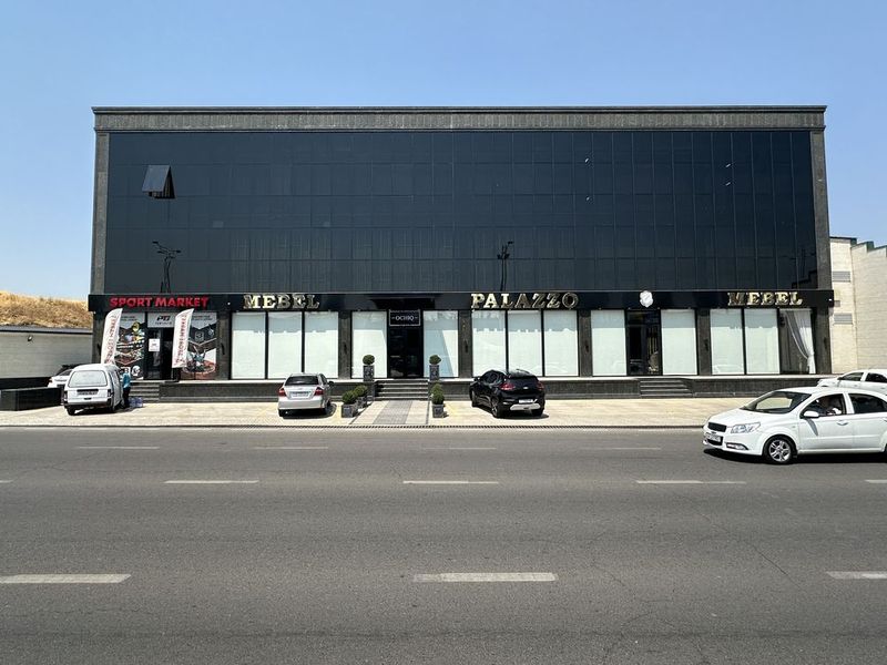 Аренда под show room,спорт зал,клиника и т.д. Вдоль дороги | 800м² Аренда под show room,спорт зал,клиника и т.д. Вдоль дороги | 800м²