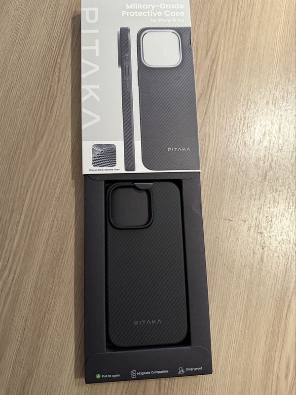 Продам чехол от pitaka для Iphone 16 pro Продам чехол от pitaka для Iphone 16 pro