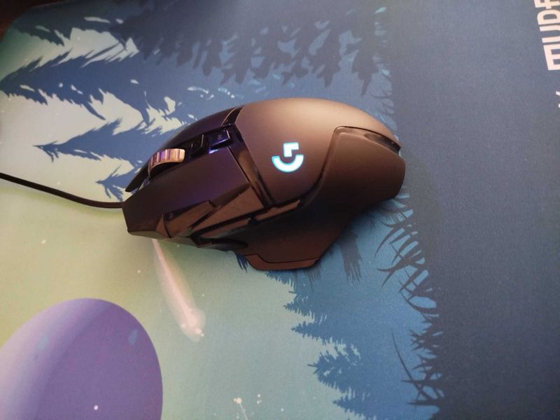 Logitech g502 hero Logitech g502 hero