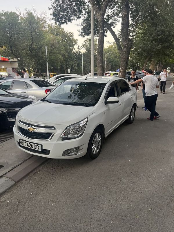 Кобилт автомат. 2015 йил. 287000 пробэг. Мэтан газ бор
