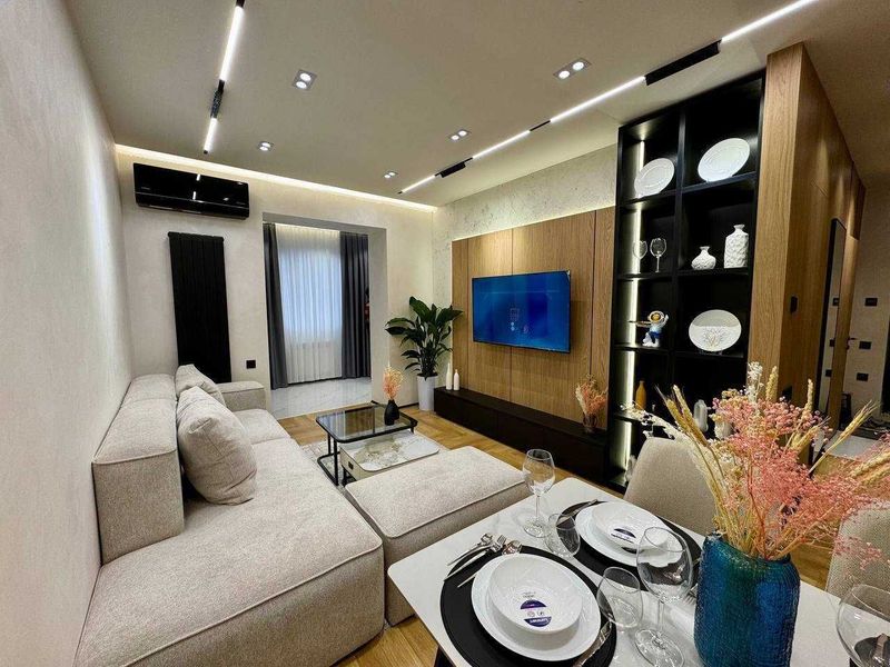 V357 ПРОДАЕТСЯ квартира Метро ойбек 2в3/4/4 63м2 V357 ПРОДАЕТСЯ квартира Метро ойбек 2в3/4/4 63м2
