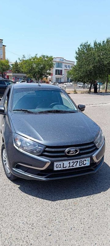 Автомобиль Lada granta Автомобиль Lada granta