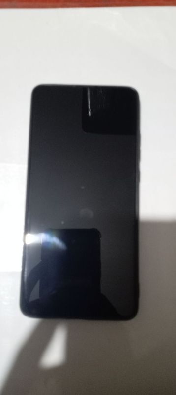 Mi 9T srochna sotiladi Mi 9T srochna sotiladi