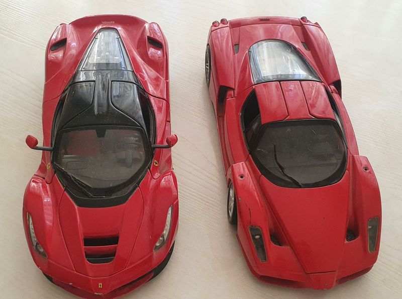 Машинки FERRARI железные коллекционерные Машинки FERRARI железные коллекционерные