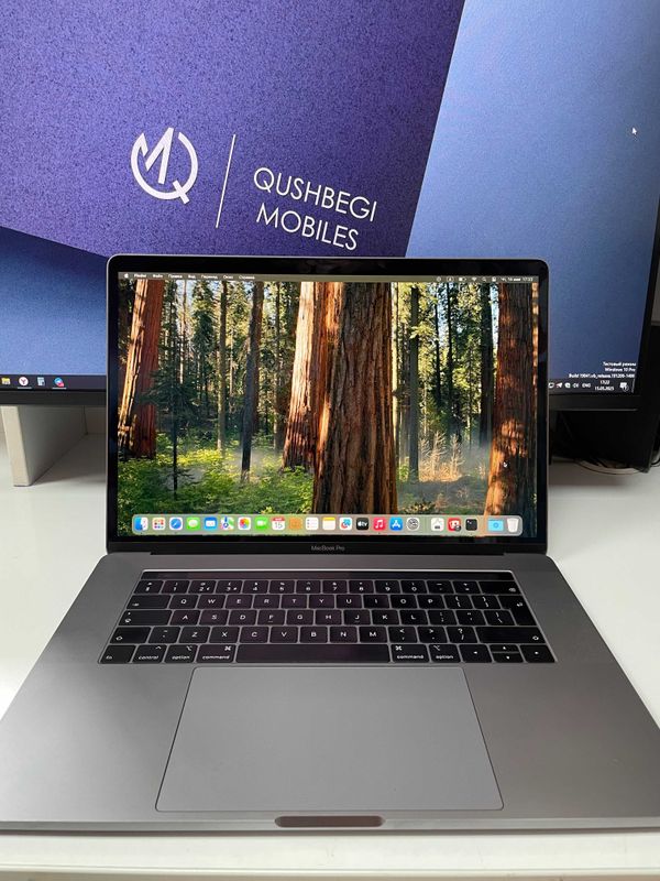 Macbook Pro 15 2018 Retina 2K Macbook Pro 15 2018 Retina 2K