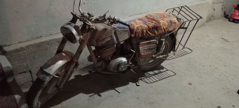 Moto yaxshi holatda Moto yaxshi holatda