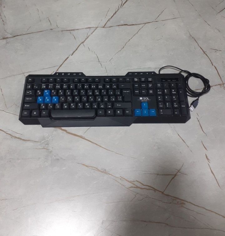 Gaming dizayndagi USB klaviatura Gaming dizayndagi USB klaviatura