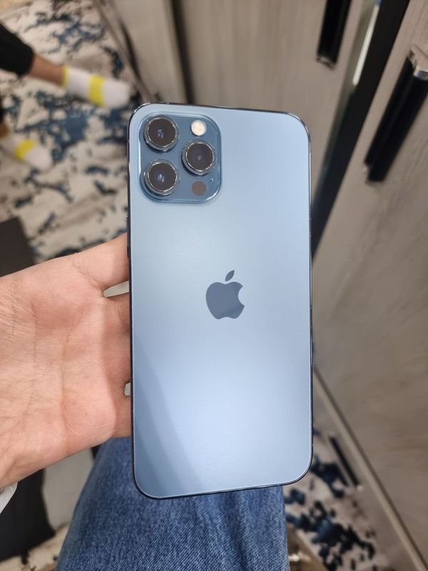 IPhone 12 Pro Max 128gb продаю срочно