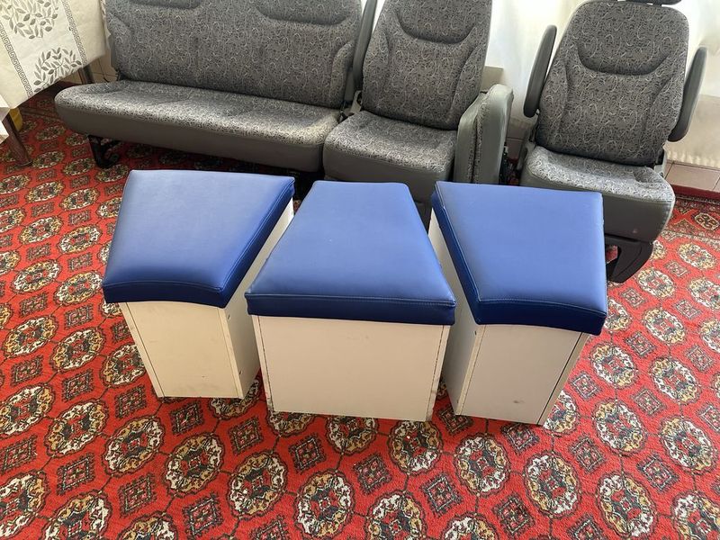 Mebel Pufik Sotiladi 3 tasi Mebel Pufik Sotiladi 3 tasi