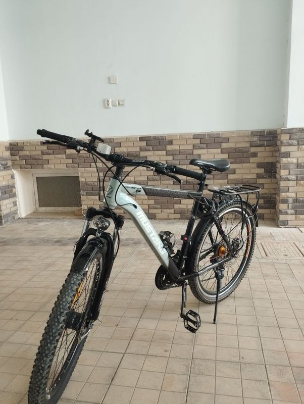 velosiped gonchik zoʻr holatda velosiped gonchik zoʻr holatda