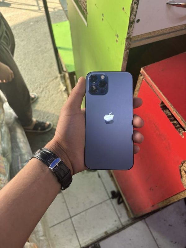 Iphone 12 pro ideal… Iphone 12 pro ideal…