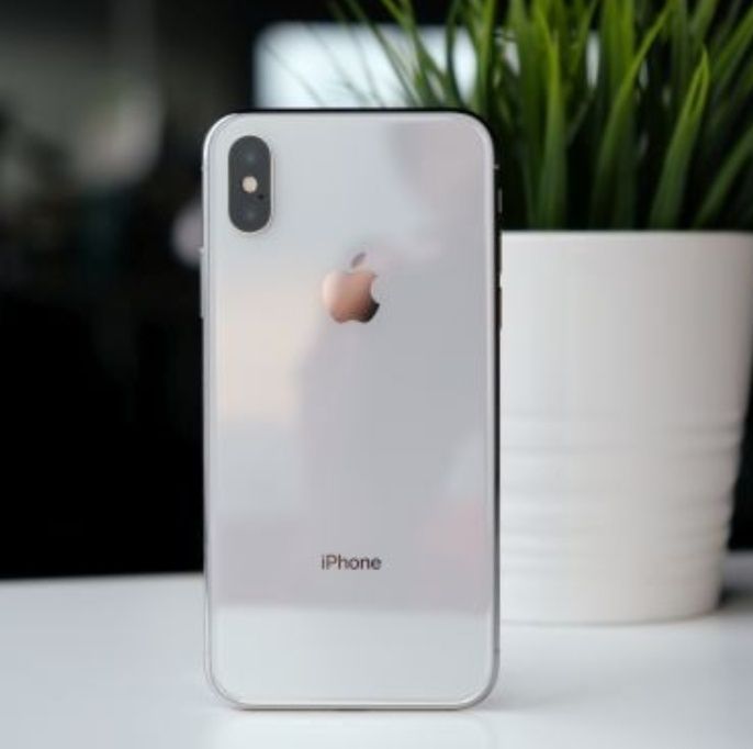 Iphone X белый 64Gb Iphone X белый 64Gb