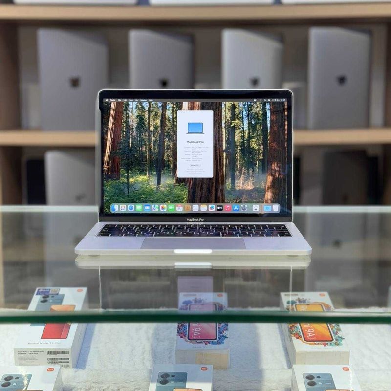 Macbook Pro 13 8/512GB Nasiya Savdo bor