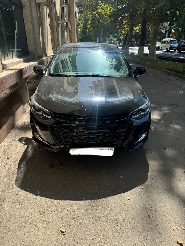 ONIX premier turbo sotiladi ONIX premier turbo sotiladi