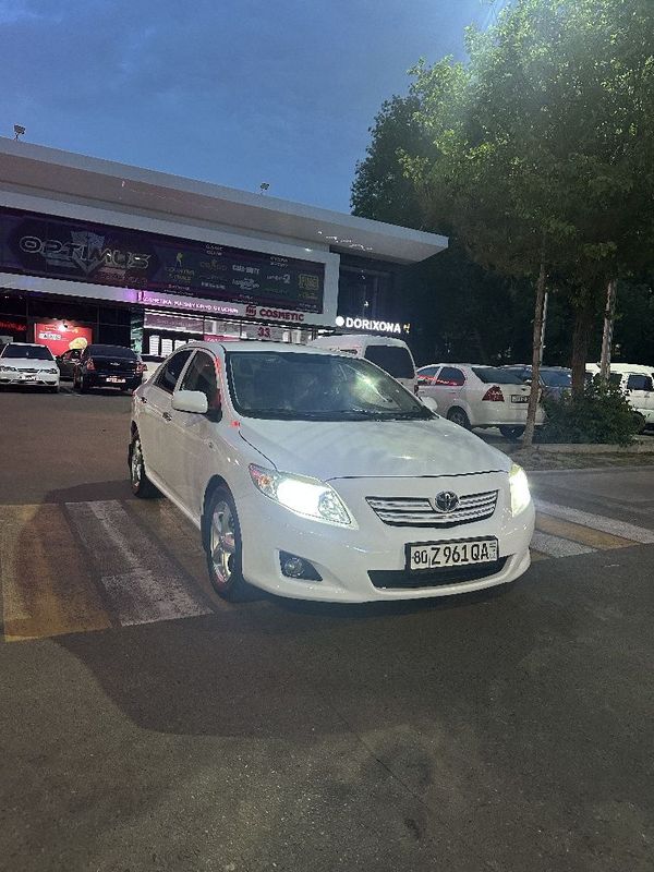 Tayota Corolla 2008-yili