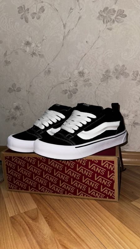 Кроссовки Vans черные