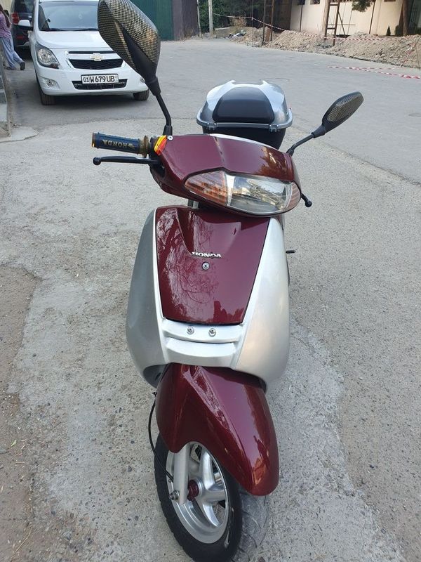 Скутер хонда японец Скутер хонда японец