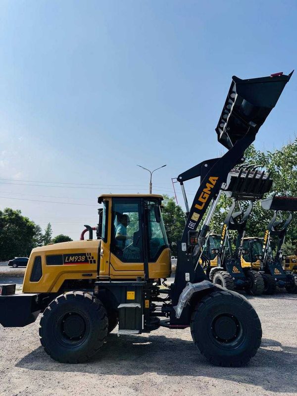 Погрузчик Lugong LM 938 Погрузчик Lugong LM 938