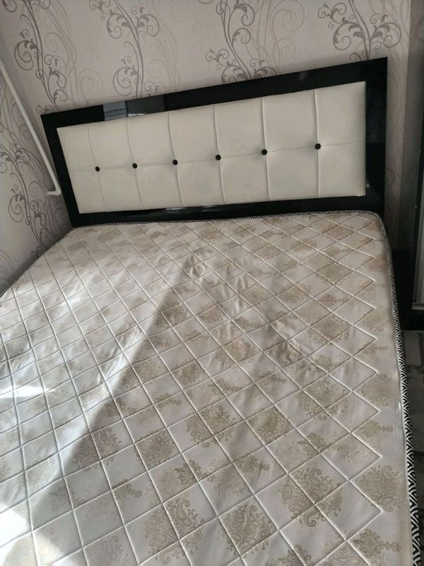 Спанли гарнитур кампелект шкаф, 2тумба,трюмо Спанли гарнитур кампелект шкаф, 2тумба,трюмо