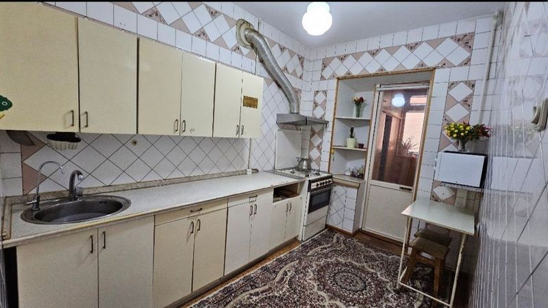 Сдаётся 2/2/4 на мв.Феруза Сдаётся 2/2/4 на мв.Феруза