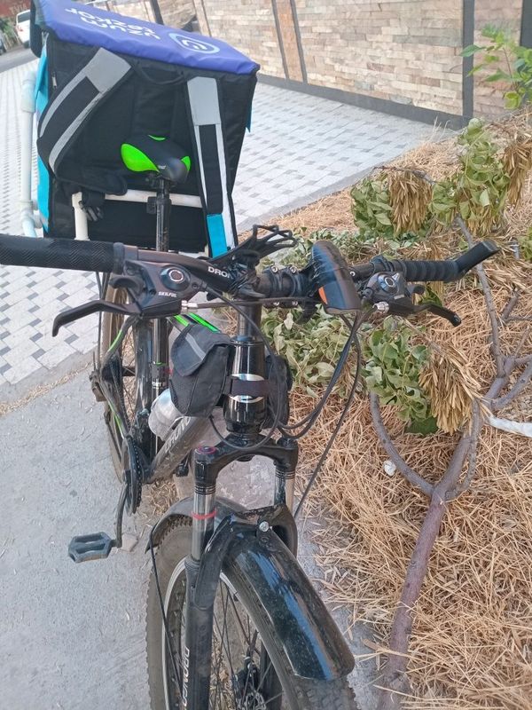 Velosiped kuryer uchun ideal Velosiped kuryer uchun ideal