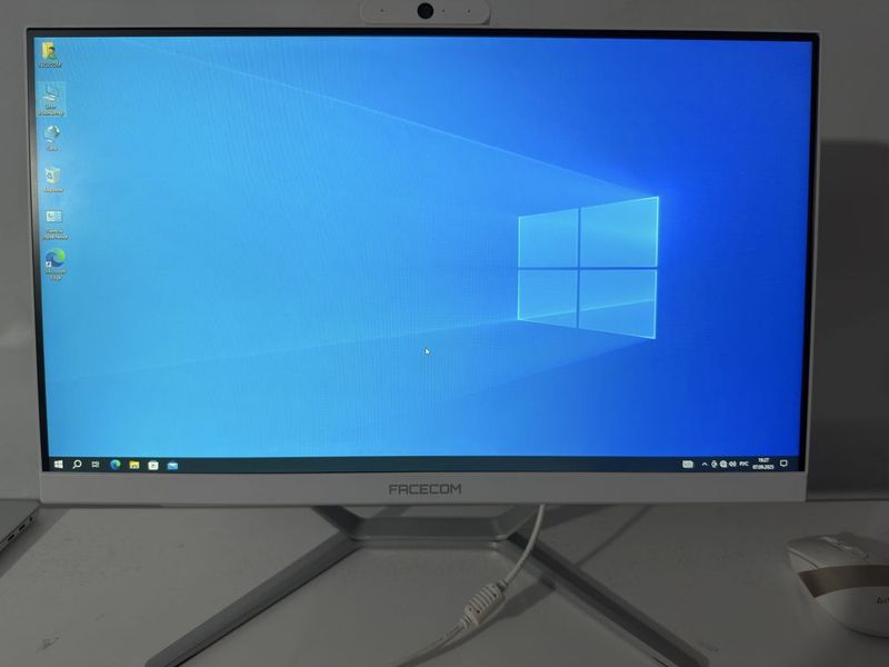 Monoblok Facecom/i3/8/128 Monoblok Facecom/i3/8/128
