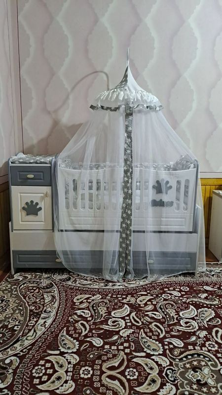 Болалар краватчаси Болалар краватчаси