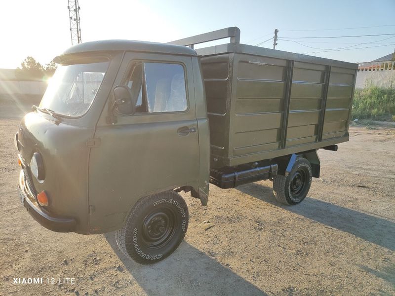 UAZ bortovoy 452 UAZ bortovoy 452