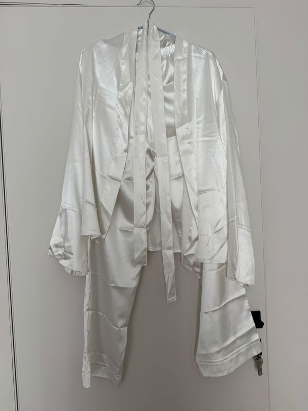 Dvoyka satin pijama yengi L razmer