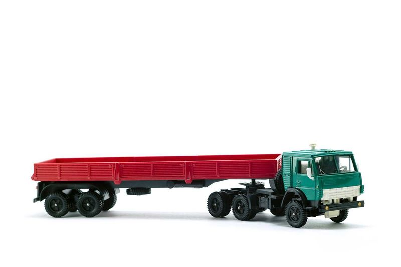 КАМАЗ-5410 Седельный тягач с полуприцепом, про-во СССР, масштаб 1:43. КАМАЗ-5410 Седельный тягач с полуприцепом, про-во СССР, масштаб 1:43.