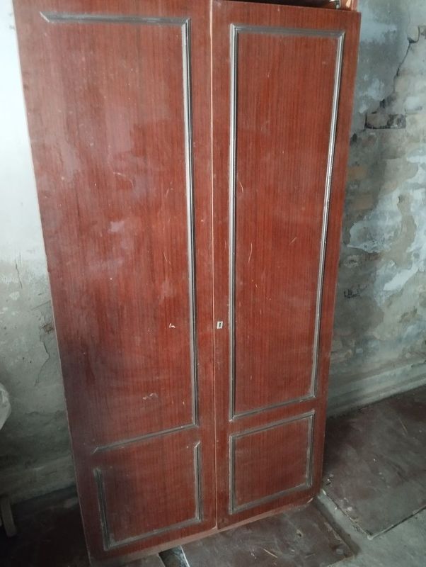 Продается шкаф недорого Продается шкаф недорого