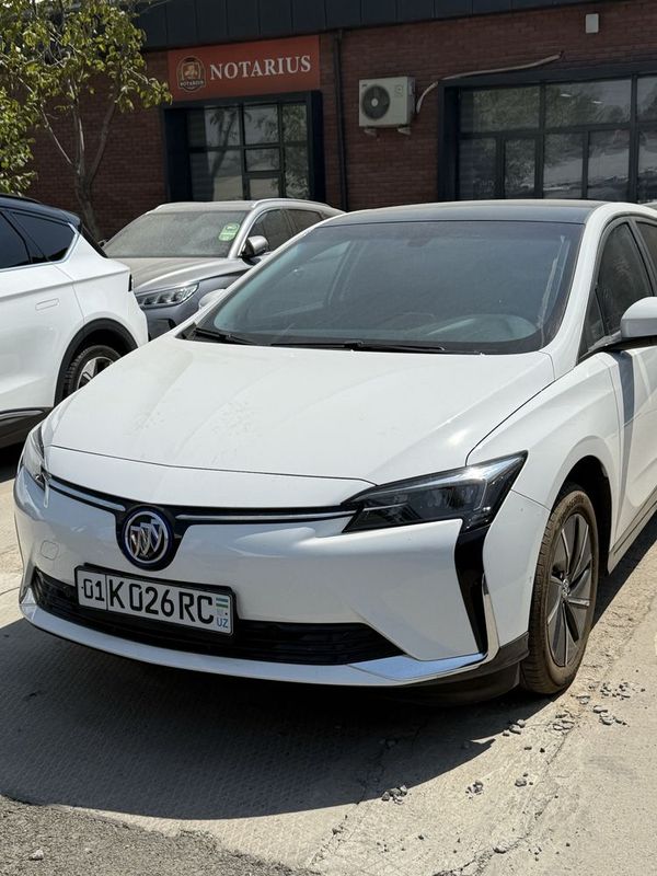 Buick, buyuk, буик, буюк valete 6, оқ, 2024 йил 31.000 км юрган тоза