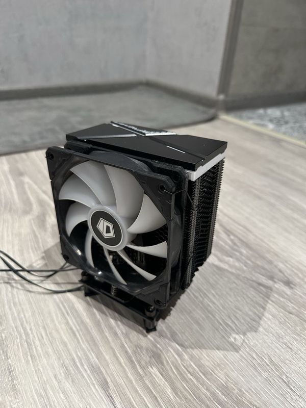 Башенный кулер ID COOLING LGA 1700 RGB Башенный кулер ID COOLING LGA 1700 RGB